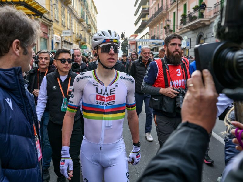 Nemogoče, da je Pogačar zmagal v takšnem stanju, ves svet se čudi