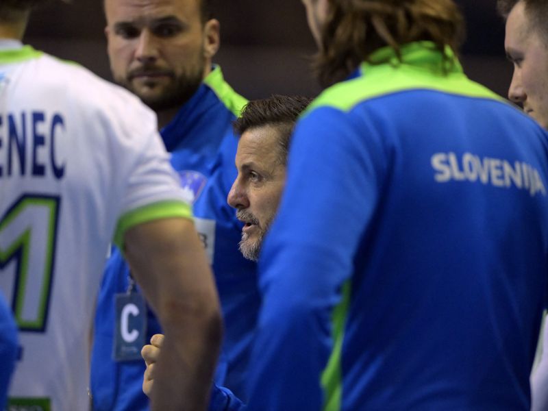 Ne vem, kdo si to izmišljuje – nekdanji slovenski selektor udaril po mizi