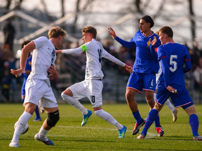 Obetavni Slovenci so se odločno upirali velesili, z desetimi pa ni šlo več