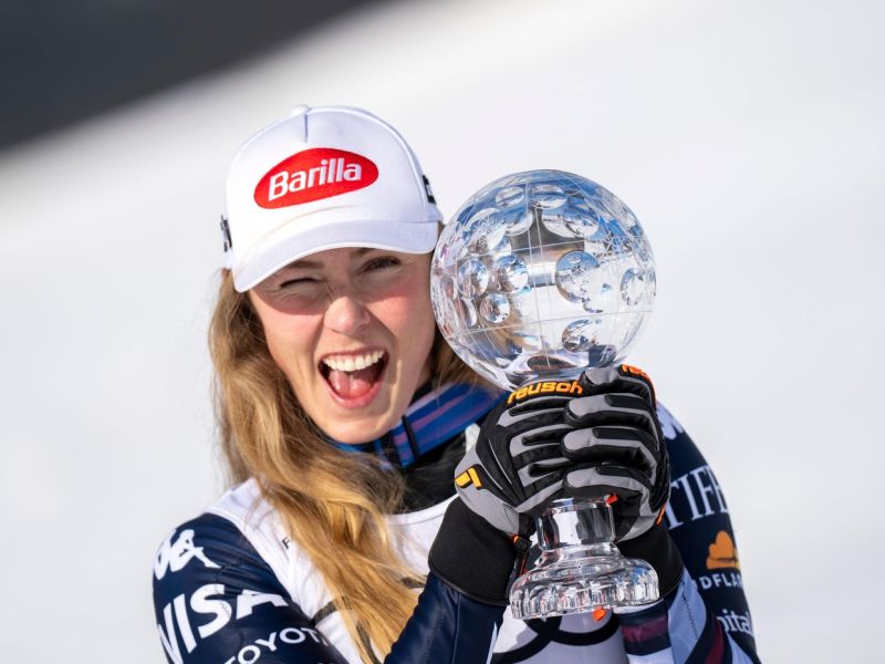 Mikaela Shiffrin ob koncu sezone v sporu s svojo ekipo
