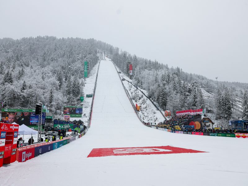 Vreme kroji spored v Planici, bo Nika Prevc sploh nastopila?