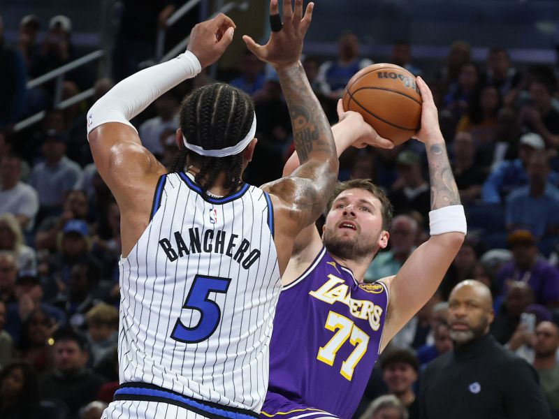 Dončić napada svoj rekord in se bliža največjemu Jezerniku vseh časov