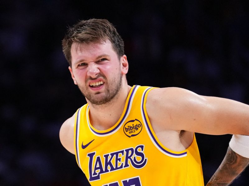 Dončić obnovil poškodbo? Zaskrbljujoče novice iz LA, to se dogaja z Luko