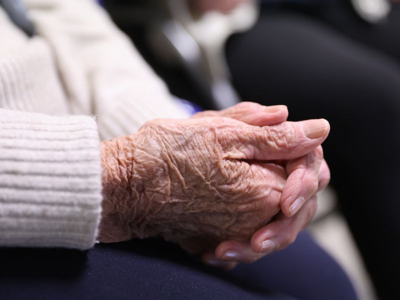 V Srebrni niti našteli vse težave z dolgotrajno oskrbo in pozvali reševanju