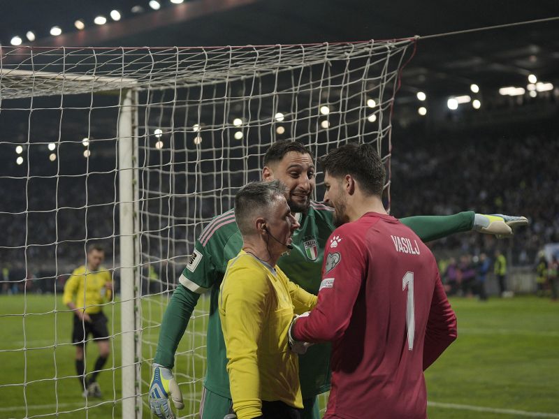 Bosanec ukradel plonk listek Donnarummi, na njem pa ...