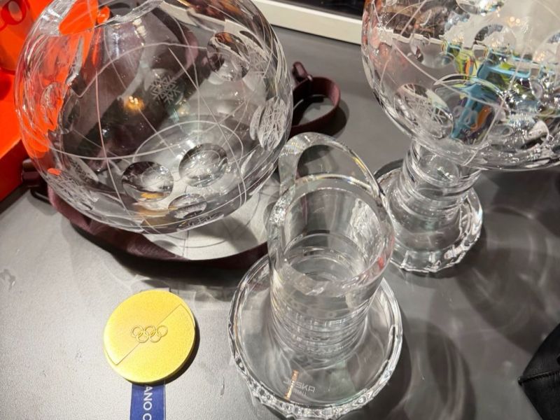 Velika škoda: Zimska junakinja razbila kristalni globus, to je njen odziv