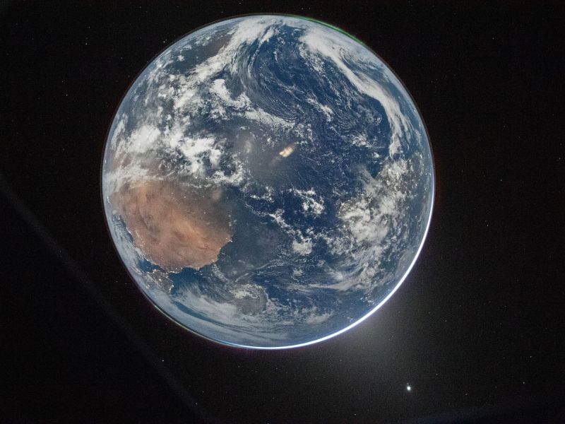 To je trenutek, ki je osupnil astronavte na poti proti Luni (foto)