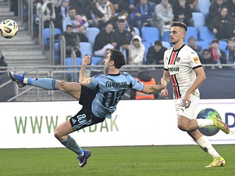 Andraž Šporar ne hladi cevi za nov korak proti naslovu prvaka (video)