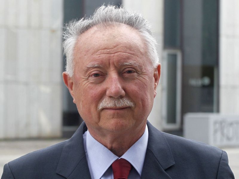 Slovenija se poslavlja od uglednega intelektualca