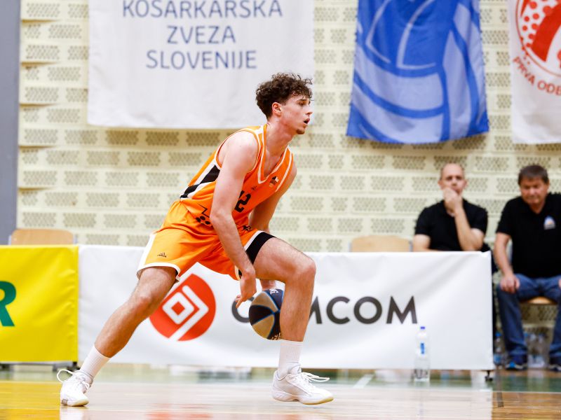 Slovenski čudežni deček presenetljivo odhaja, gre po poti Carmela Anthonyja