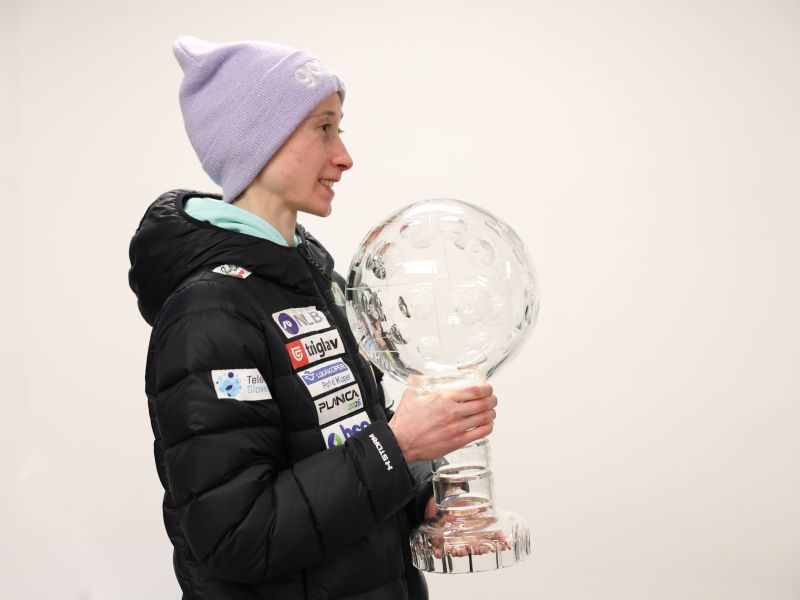 Zveza se norčuje iz Nike Prevc? Objava dviga prah in daje misliti