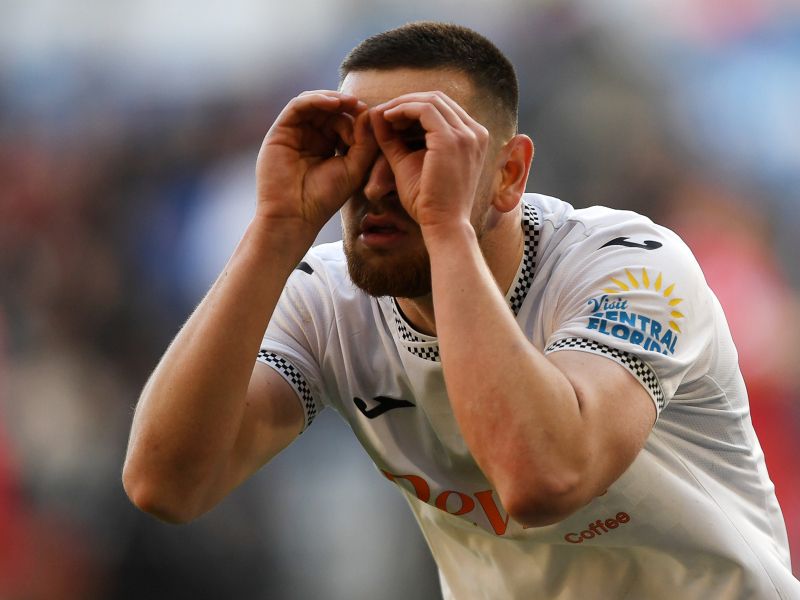 Vipotnik kandidat za igralca leta v Angliji, izjemno priznanje za napadalca