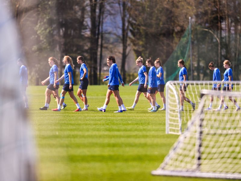 Predrzne Slovenke: Boljše so na papirju, a to ne pomeni, da tudi na igrišču