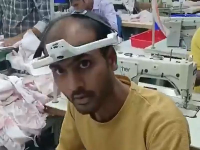 S kamerami na glavah urijo svojo robotsko zamenjavo (video)