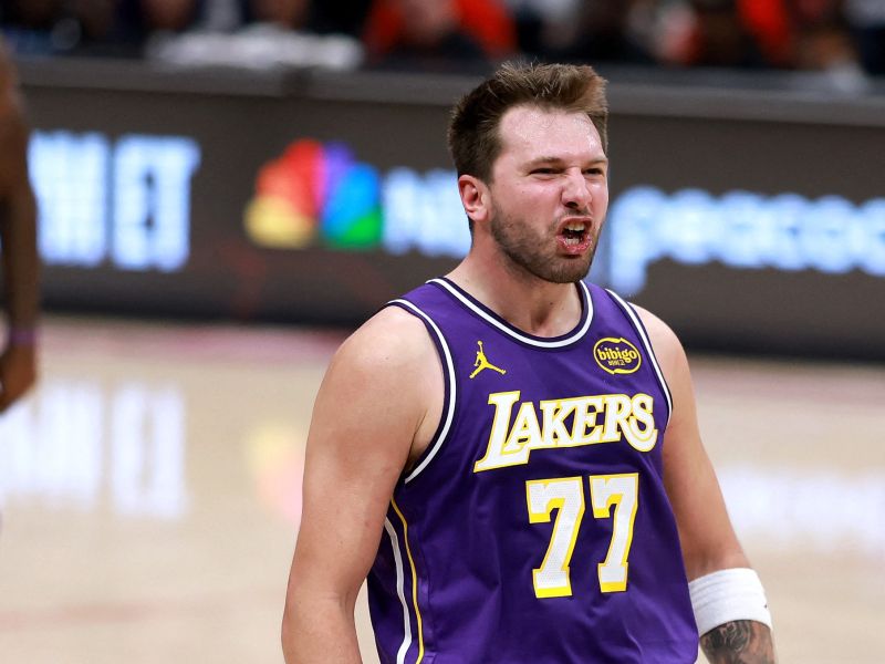 Dončićeve trojke obnorele Los Angeles - Luka navdušil in sprožil evforijo