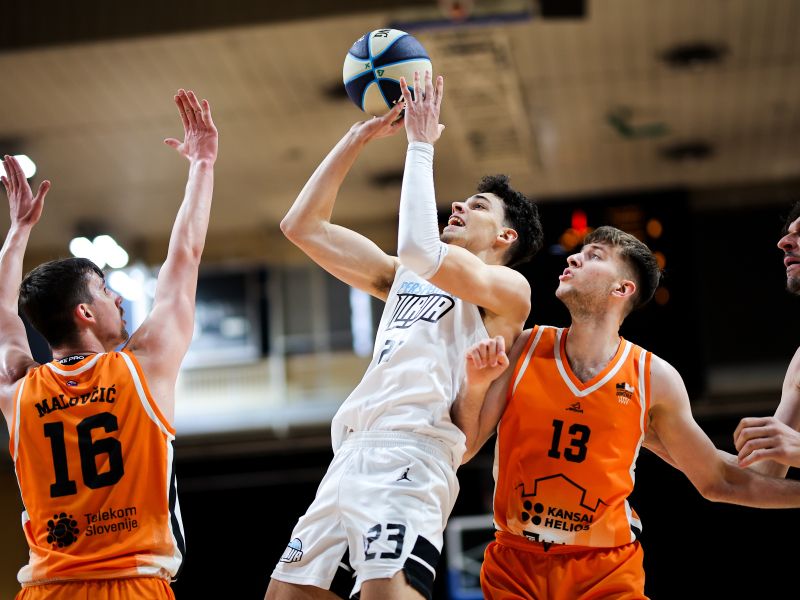 Helios ob boju za preživetje dobil še ljubljansko klofuto