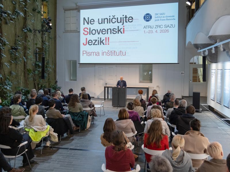 »Ne uničujte Slovenski Jezik!!« – pisma, ki razkrivajo več kot pravopis