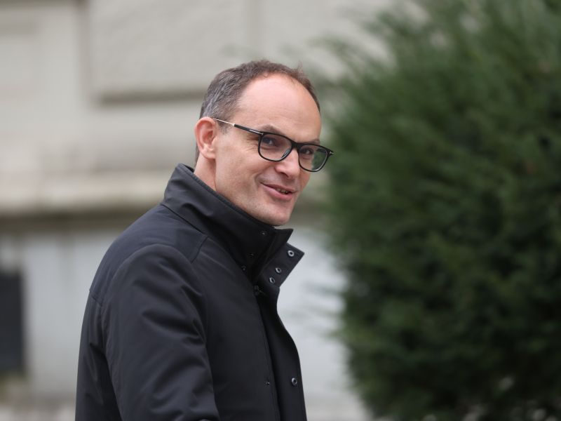 Logarjevi Demokrati so zaključili pogajanja z Golobom