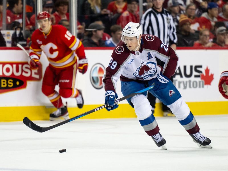 Kopitarjevi kralji začenjajo končnico: Nevarni tudi v vlogi avtsajderjev