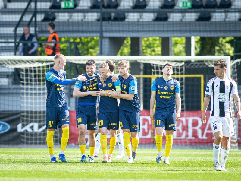 Kronanje prvakov v Fazaneriji - šampionsko slavje Celjanov