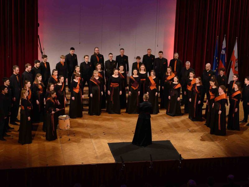 Zbor sv. Nikolaja iz Litije osvojil najbolj prestižno svetovno nagarado