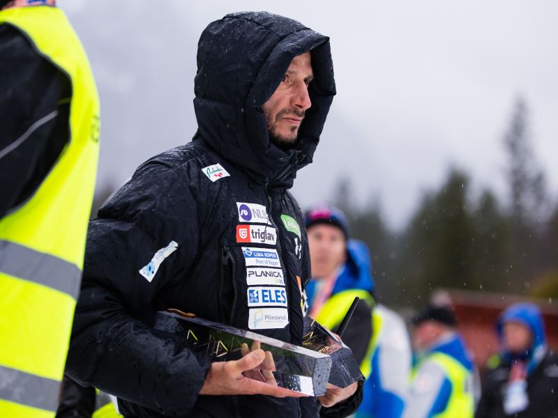 Kranjec pod vplivom alkohola v hudi prometni nesreči težje poškodovan