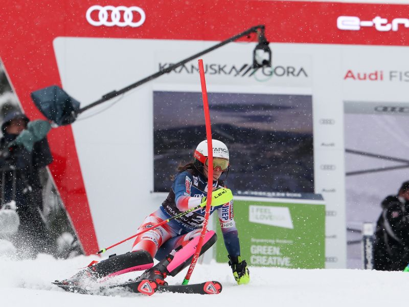 Hrvaško smučanje z drastičnimi ukrepi. Doplačila. Posledica 'afere Pavlek'
