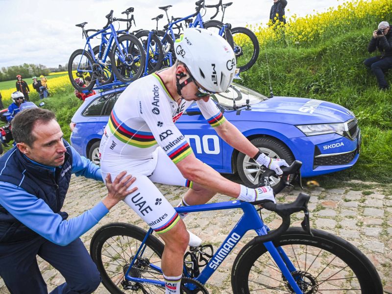 Mehanik Pogačarju vrača udarec, po kritikah z jasnim sporočilom: To kolo...