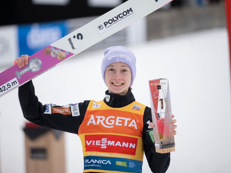 Velika tekmica Nike Prevc menja državljanstvo - Avstrijka ne gre v pokoj?