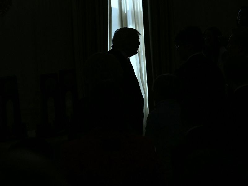 Pritisk na Iran se stopnjuje, v ozadju pa raste strah pred lakoto