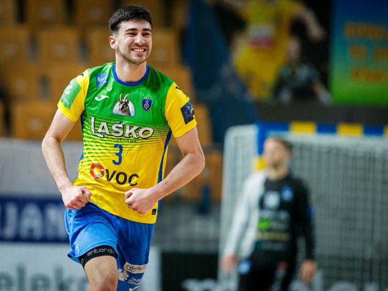 Čančar predstavljen kot nova okrepitev, Perić ve, kam z njim