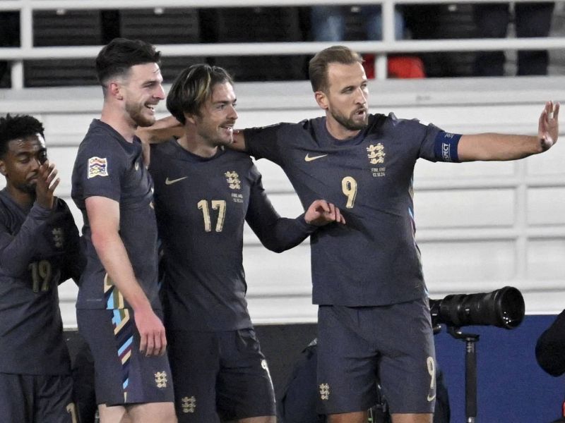 Mrtvo pijan zaspal v lokalu, fotografije nogometnega reprezentanta osupnejo