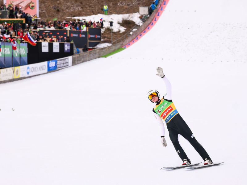 Prevc v Afriki v telemark po najbolj vratolomnem skoku, posnetek je izjemen