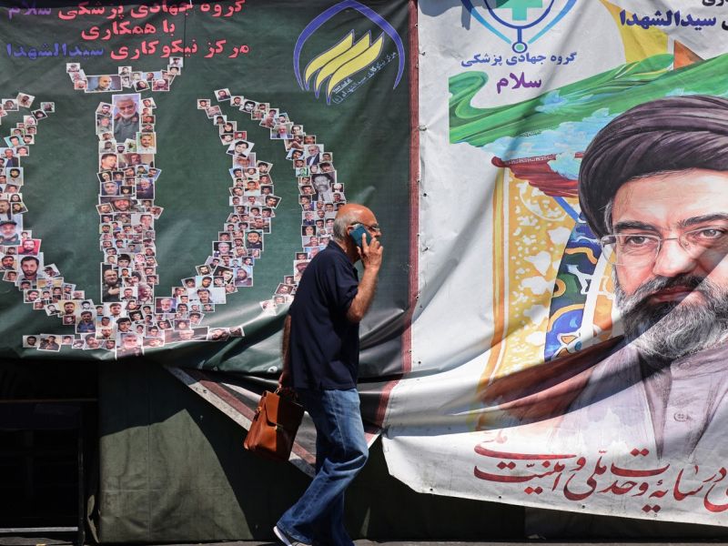 Misterij v Teheranu: Kdo sploh vodi Iran?