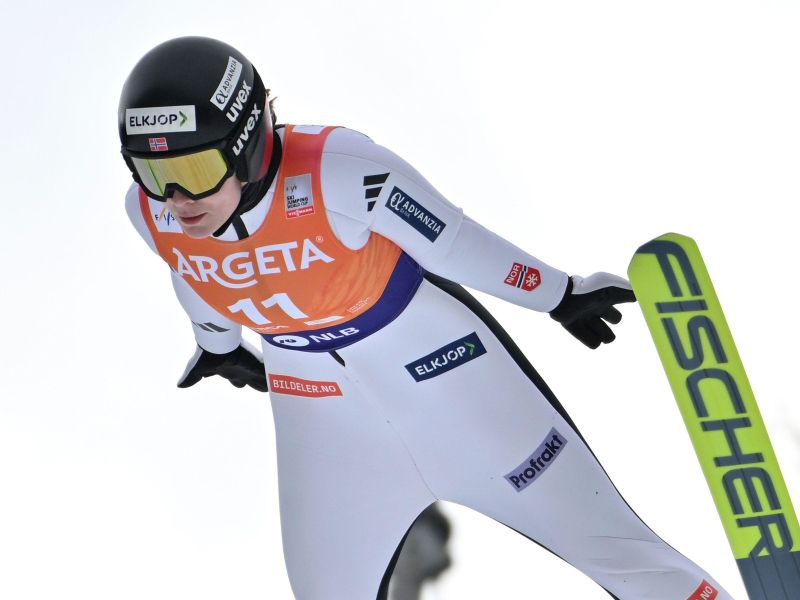 Niki Prevc vzela dve zlati kolajni, zdaj pa je izgubila trenerja