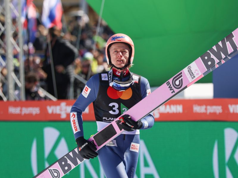Skakalni šampion v težavah. Se bo odločil za sodelovanje s Slovenijo?