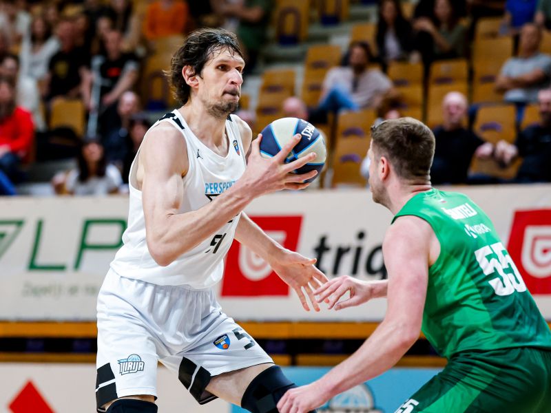 Marjanović nerešljiva uganka za Dolenjce, odločitev o finalistu v soboto