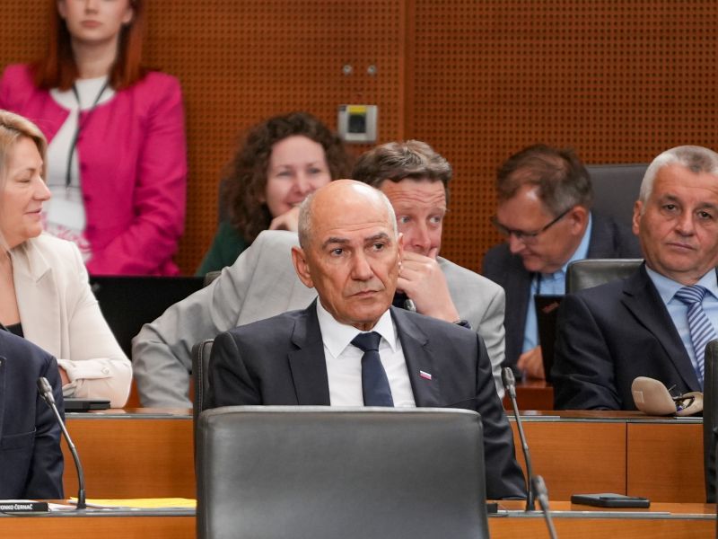 Janša: Slovenijo bo treba še demokratizirati