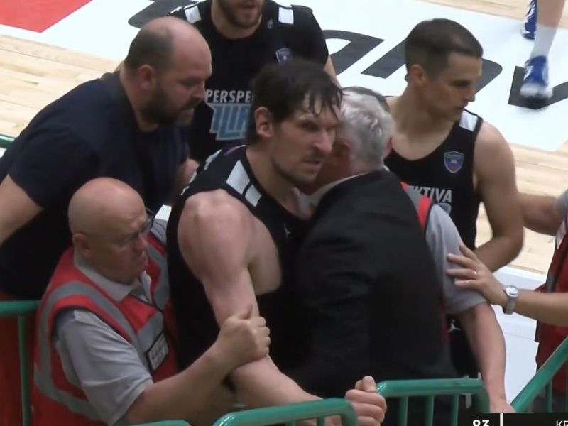 Boban izgubil živce, obračunaval z navijači - Dončić ga je takole miril