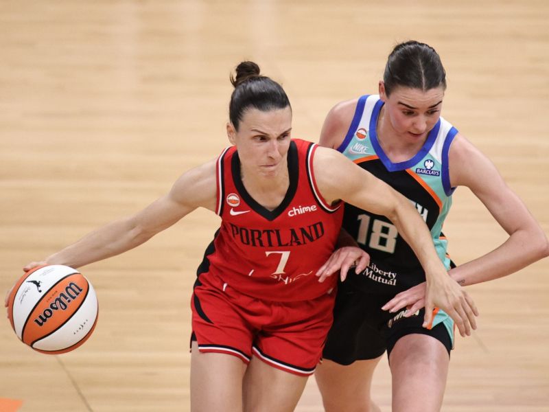 Navijači slavijo Tejo Oblak, Slovenka tako navdušila v WNBA