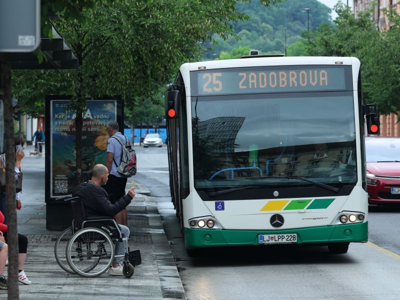 Ljubljana postaja prometni kaos: potnike silijo v dodatna presedanja