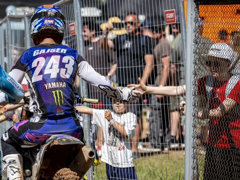 Tim Gajser v boju z bolečinami in časom: naš šampi