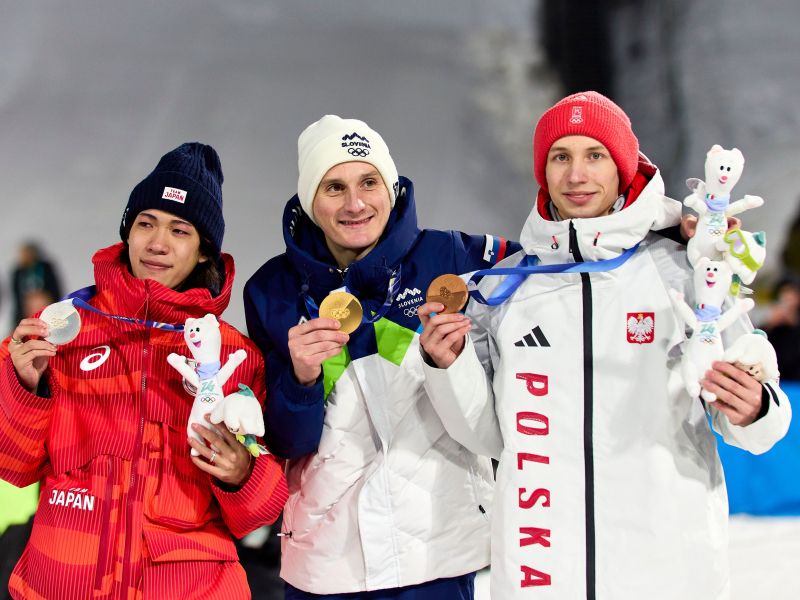 Skakalni junak ostaja brez nagrade zaradi teh obtožb? Mama j