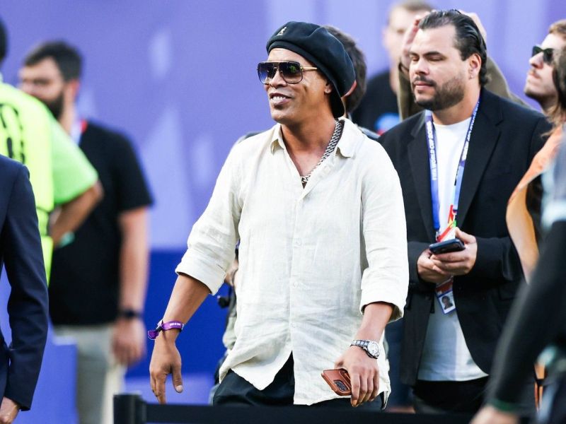 Ronaldinho bo pri 46 leth obudil kariero – znano je, v katerem klubu