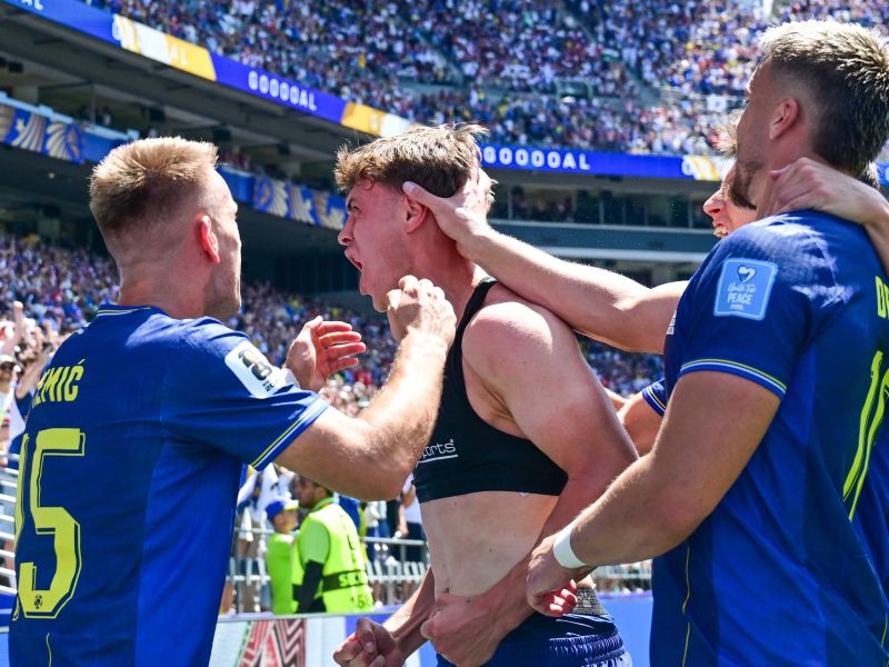 Bosna in Hercegovina slavi, obeta se ji tale spektakel v izločilnih bojih