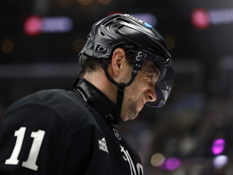Slovenca izjemna - Jakob Kopitar navdušuje na ledu, Anže prvič kot trener