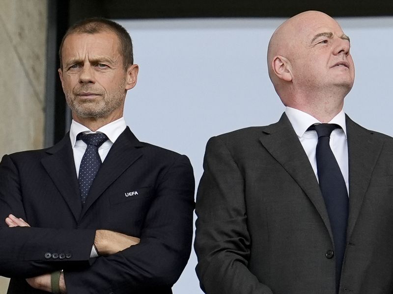 Čeferin in Uefa s tem ostrim odzivom nad Fifo, hude obtožbe zatresle svet