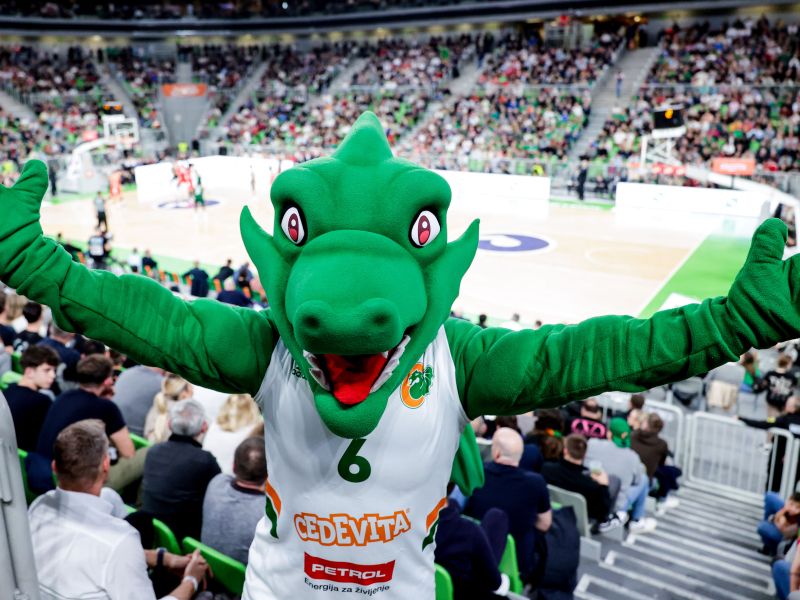 Čančar, kot kaže, vendarle v Stožicah, Samar gotovo, 'Dončića' pa ne bo