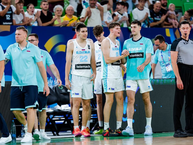 Slovenija brez poraza, selektor pa pred Belgijo sprožil alarm