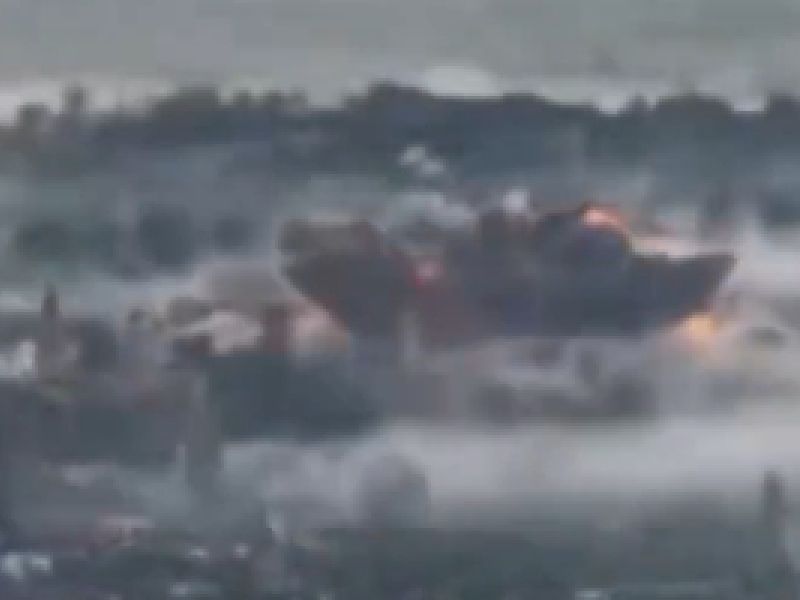 Ogromna eksplozija stresla Zaporožje: Rusija odvrgla tritonsko bombo